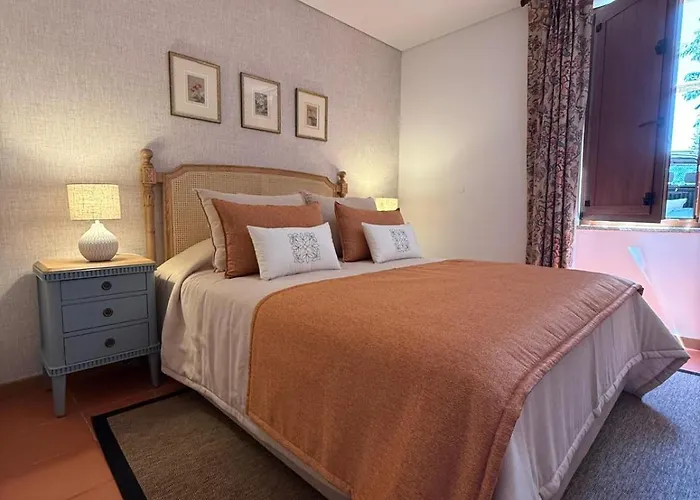 Casas Da Memoria 게스트하우스 Tarouca