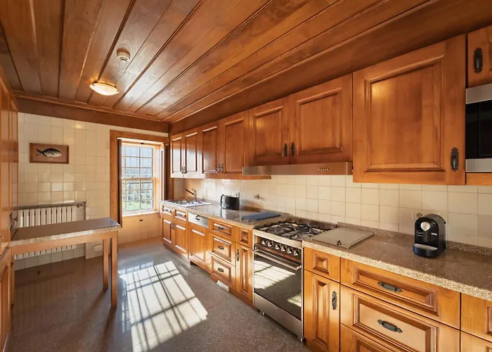 Casas Da Memoria * Tarouca